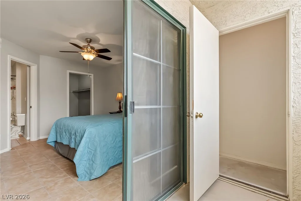 1940 Las Palmas, Laughlin, NV 89029