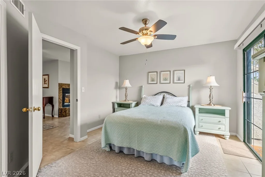 1940 Las Palmas, Laughlin, NV 89029