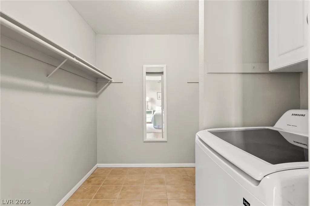 1940 Las Palmas, Laughlin, NV 89029