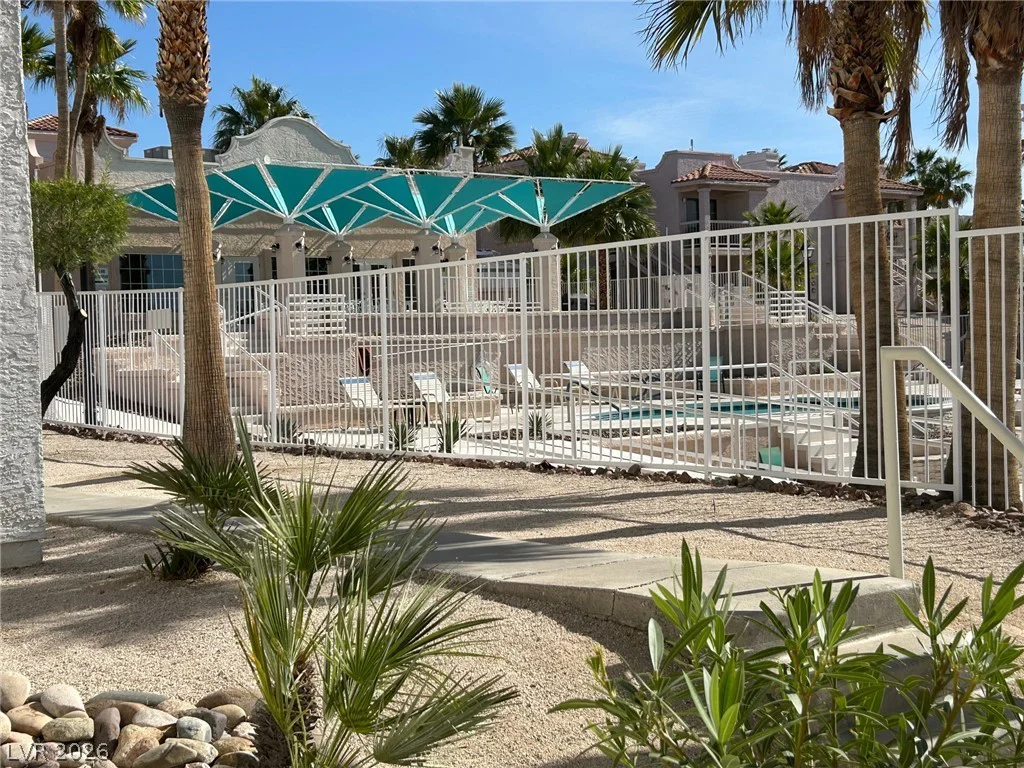 1940 Las Palmas, Laughlin, NV 89029