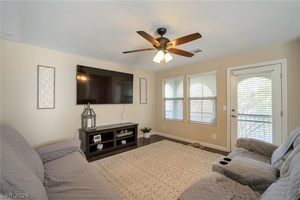 11047 Ketchikan, Las Vegas, NV 89179