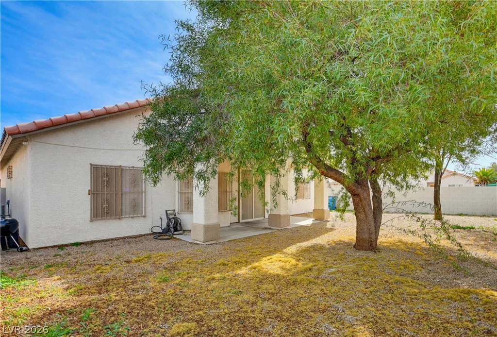 5119 Rocky Bluff, North Las Vegas, NV 89031