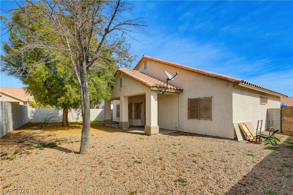 5119 Rocky Bluff, North Las Vegas, NV 89031
