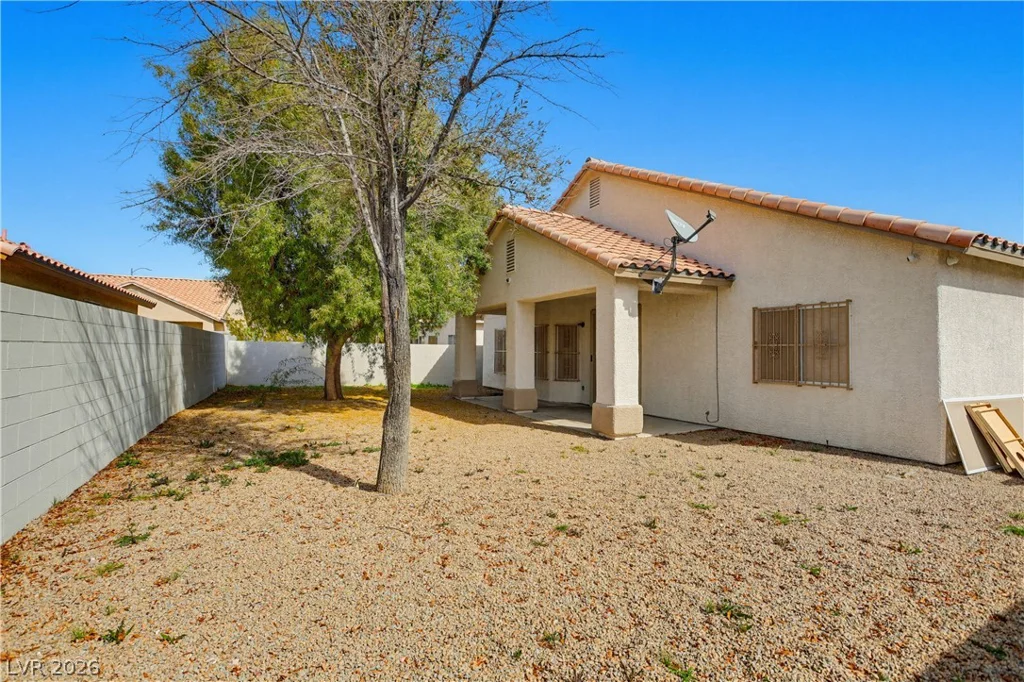 5119 Rocky Bluff, North Las Vegas, NV 89031