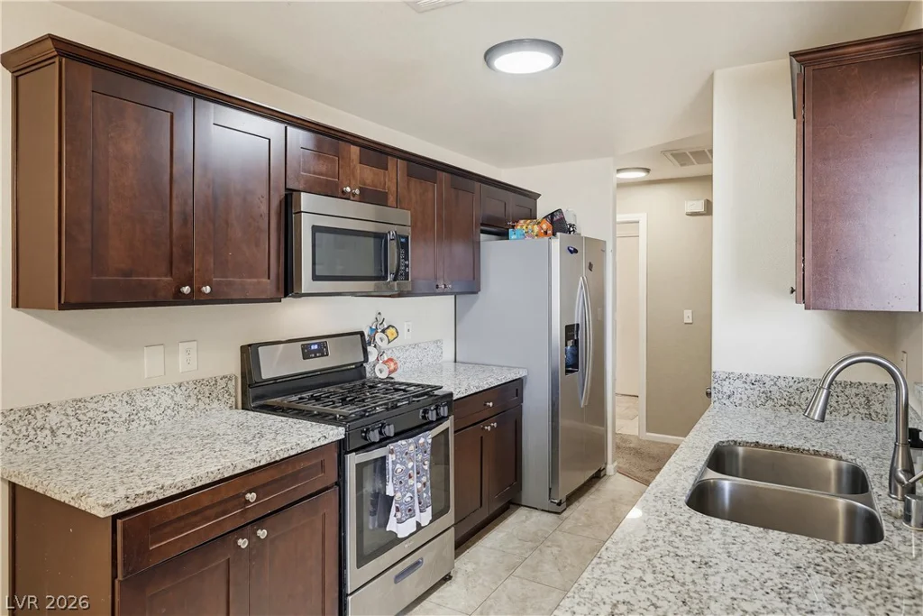 5119 Rocky Bluff, North Las Vegas, NV 89031