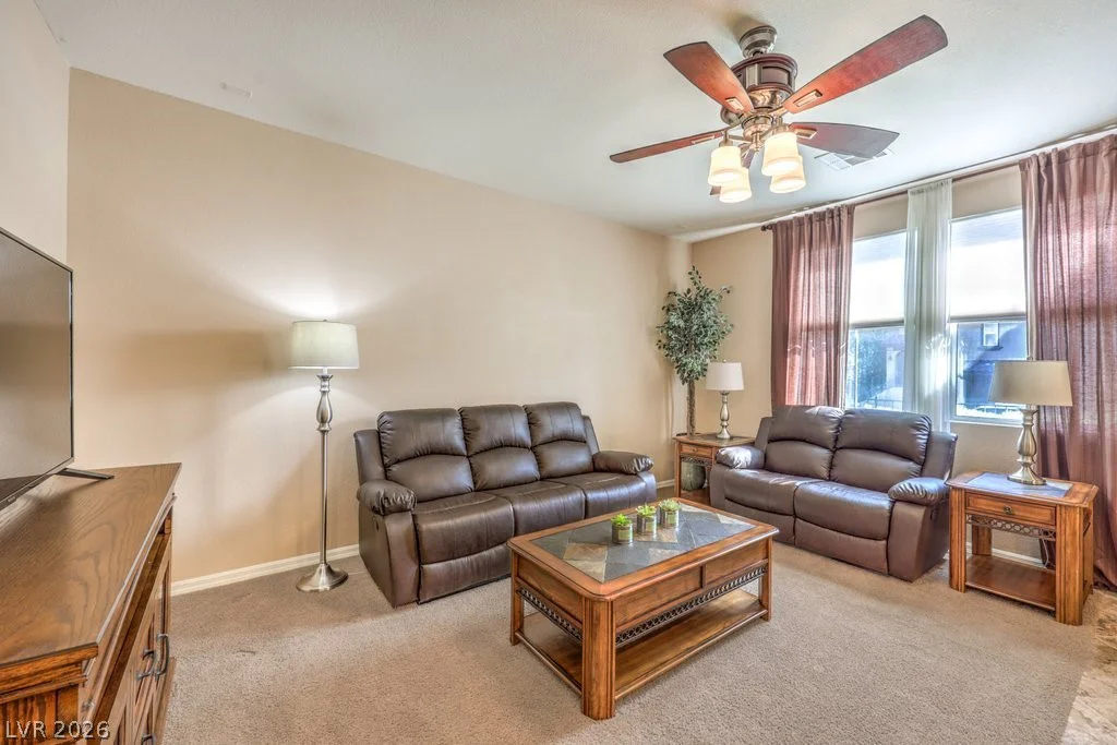 1551 Plaza Centre, Las Vegas, NV 89135
