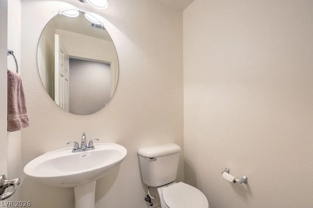 1551 Plaza Centre, Las Vegas, NV 89135