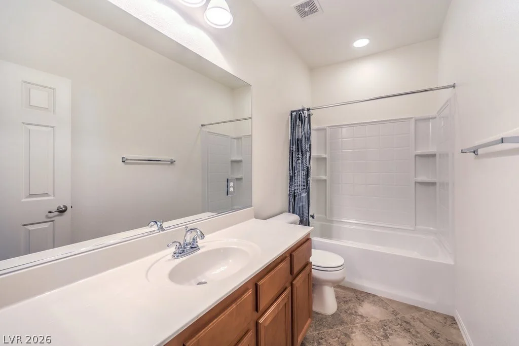 1551 Plaza Centre, Las Vegas, NV 89135