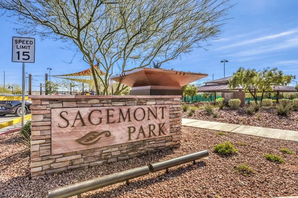 1551 Plaza Centre, Las Vegas, NV 89135