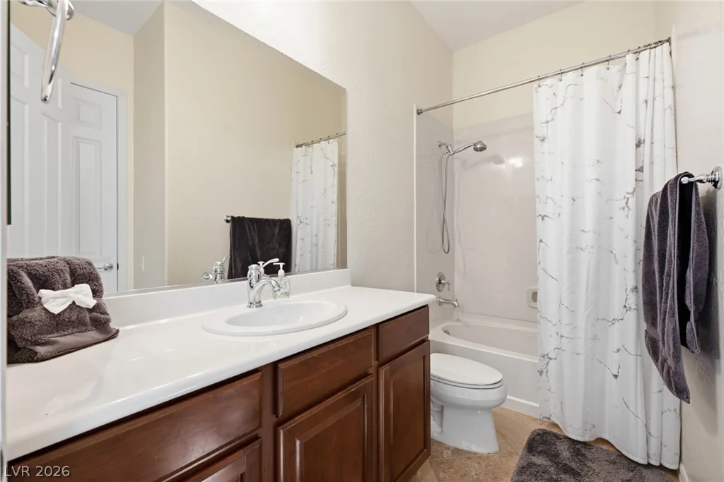 2677 La Boutique, Henderson, NV 89044