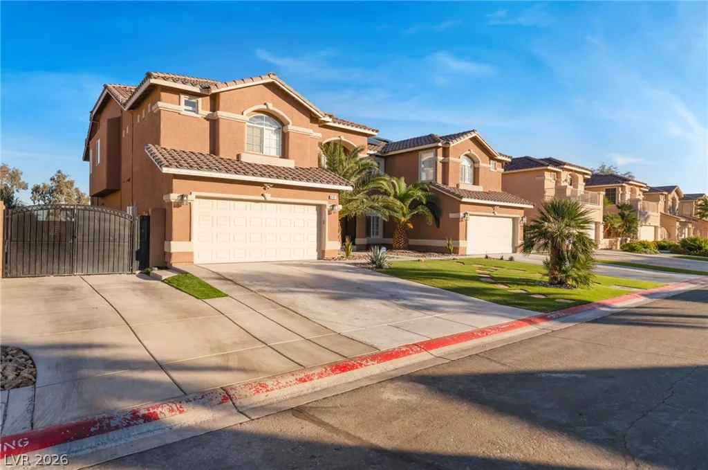 9404 Empire Rock, Las Vegas, NV 89143