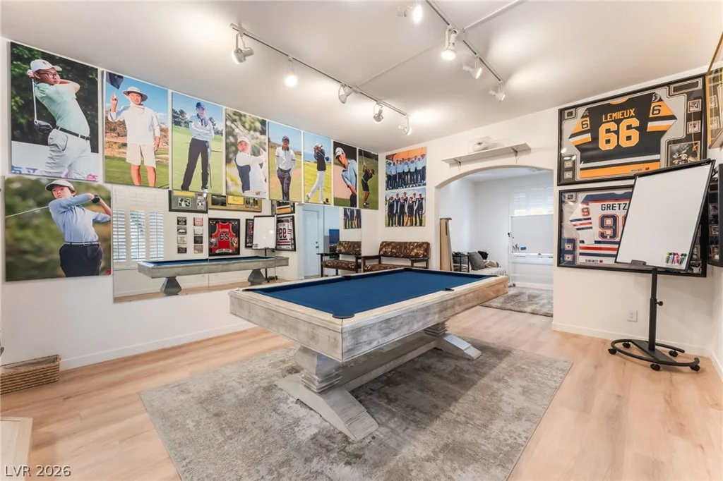 9404 Empire Rock, Las Vegas, NV 89143