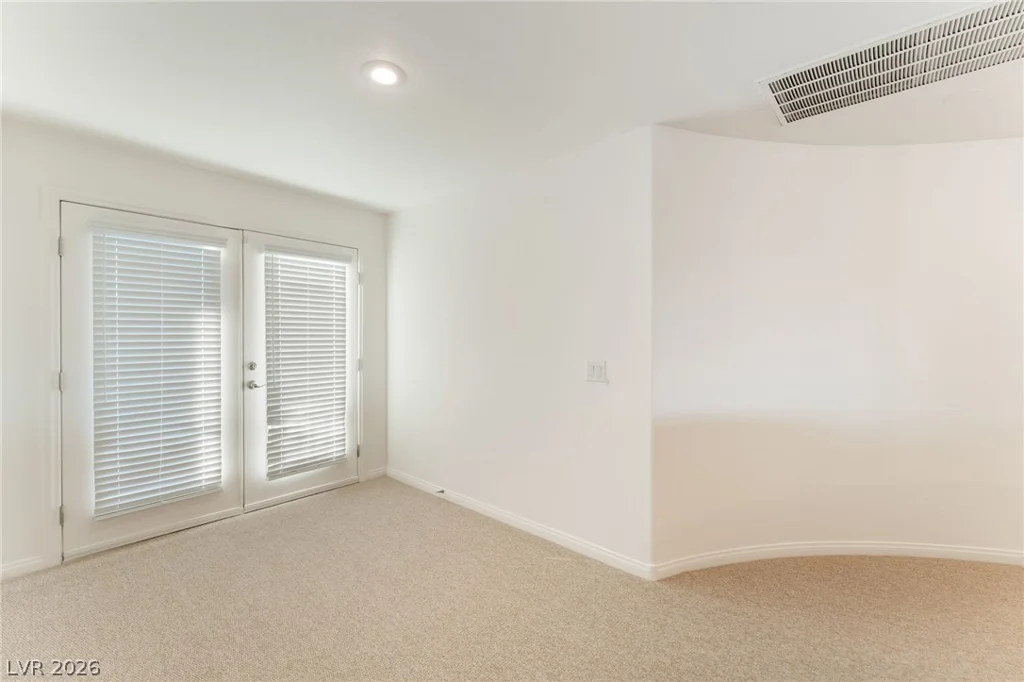 9404 Empire Rock, Las Vegas, NV 89143