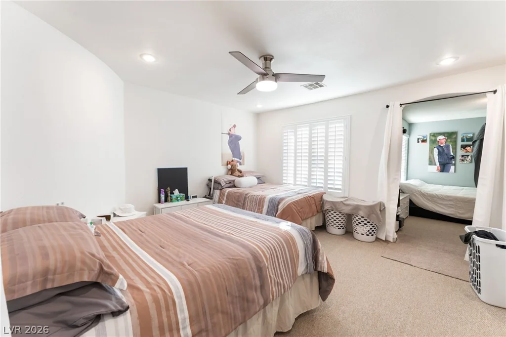 9404 Empire Rock, Las Vegas, NV 89143