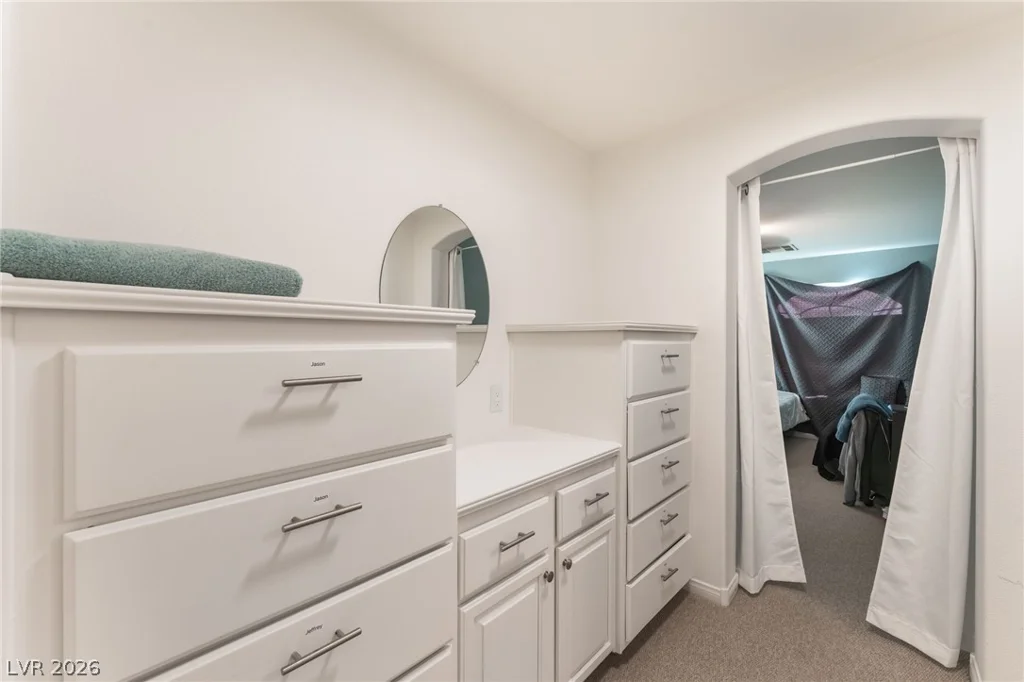 9404 Empire Rock, Las Vegas, NV 89143