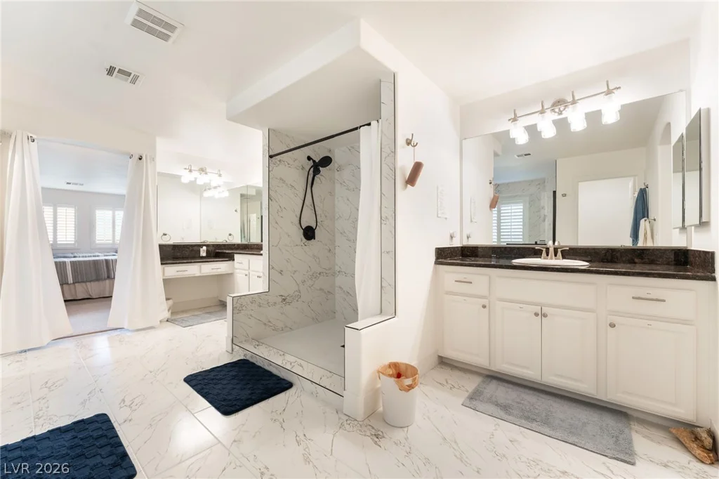 9404 Empire Rock, Las Vegas, NV 89143