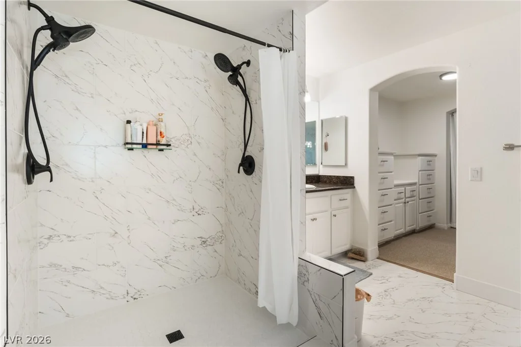 9404 Empire Rock, Las Vegas, NV 89143