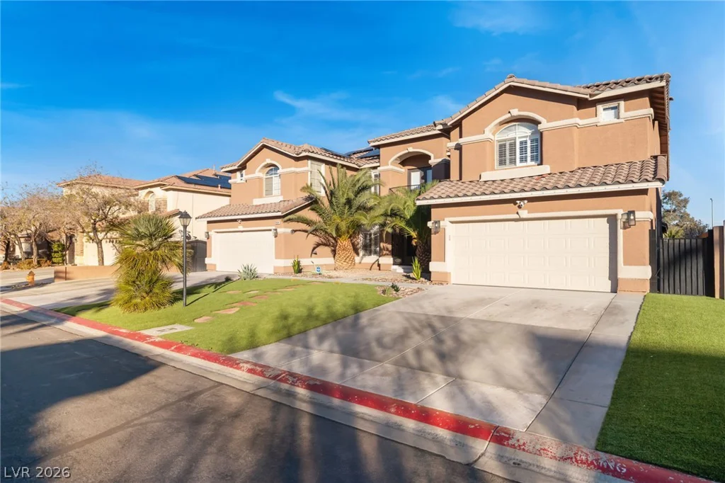 9404 Empire Rock, Las Vegas, NV 89143