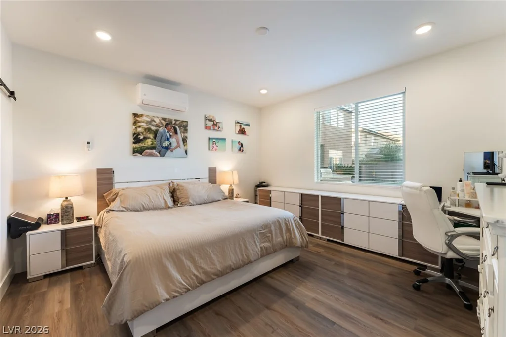 9404 Empire Rock, Las Vegas, NV 89143
