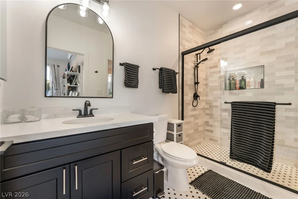 9404 Empire Rock, Las Vegas, NV 89143