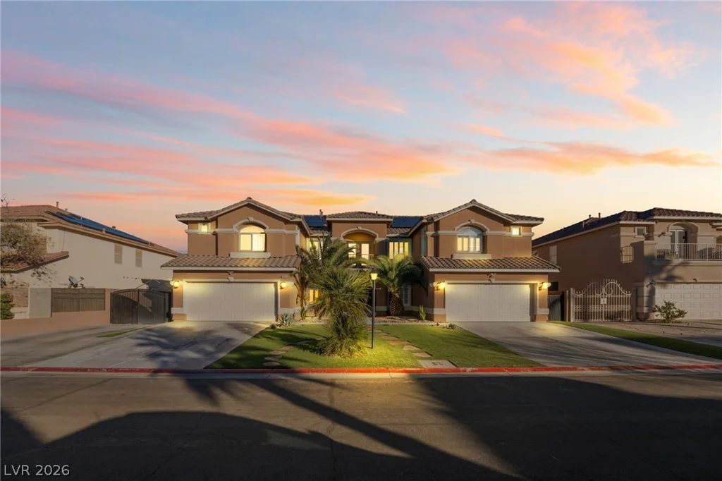 9404 Empire Rock, Las Vegas, NV 89143