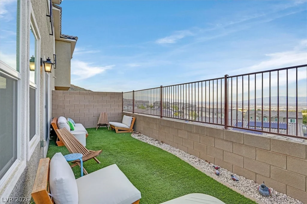 276 Quail Finch, Henderson, NV 89012