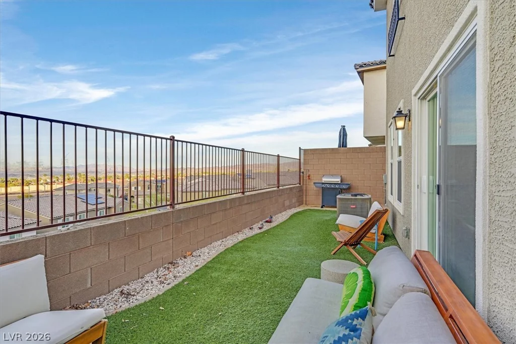 276 Quail Finch, Henderson, NV 89012