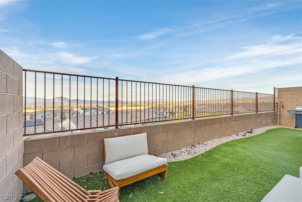 276 Quail Finch, Henderson, NV 89012