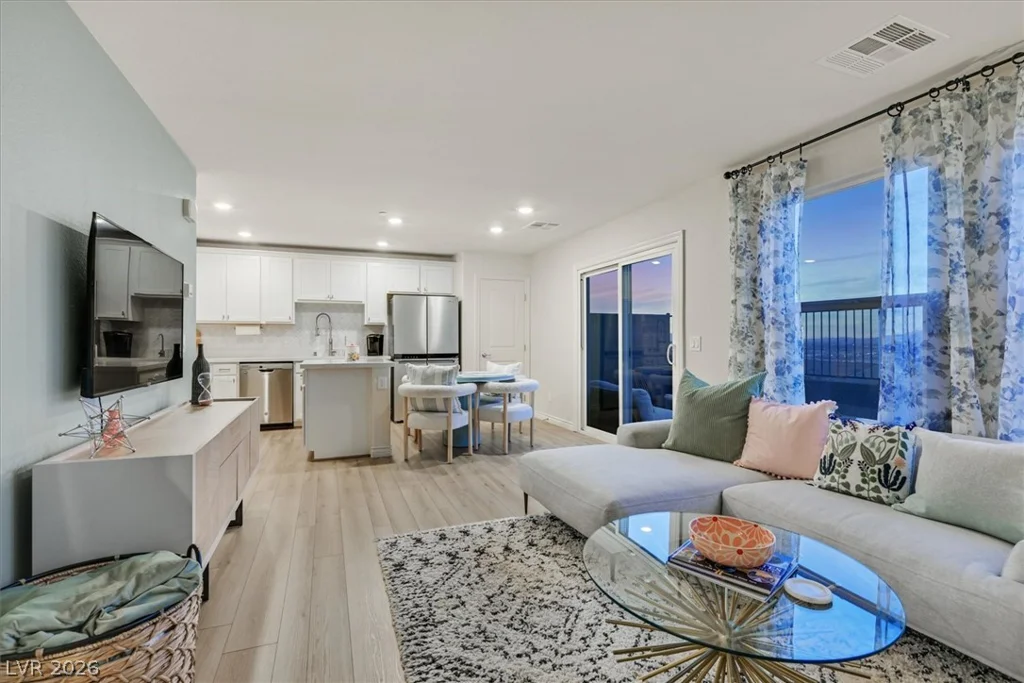 276 Quail Finch, Henderson, NV 89012