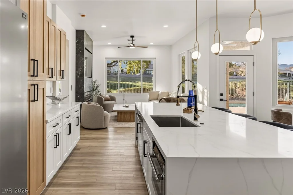 2929 Haddon, Las Vegas, NV 89134