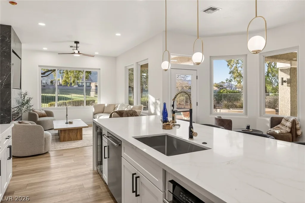 2929 Haddon, Las Vegas, NV 89134