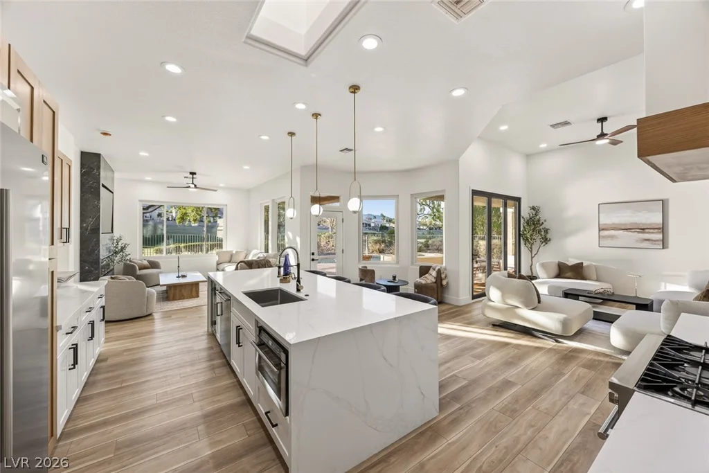 2929 Haddon, Las Vegas, NV 89134