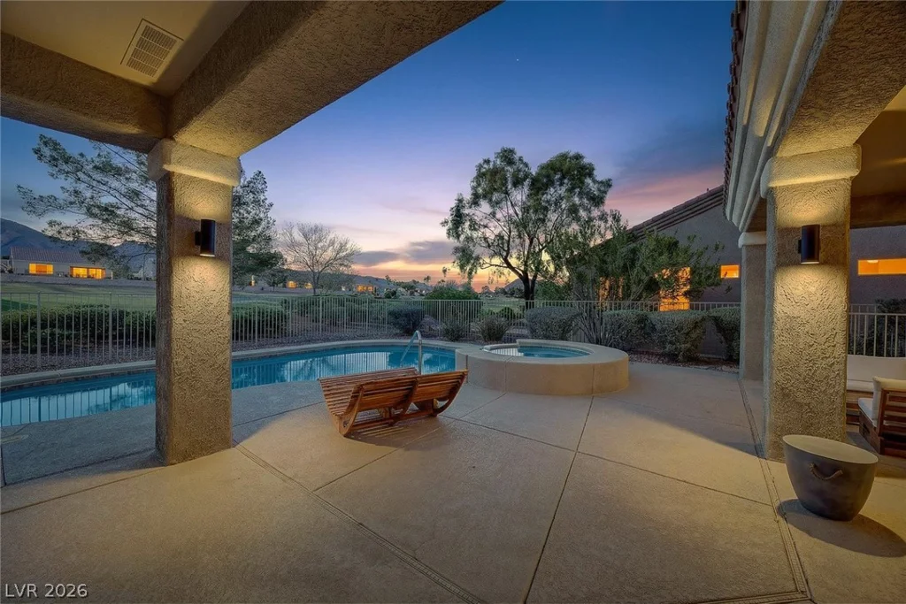2929 Haddon, Las Vegas, NV 89134