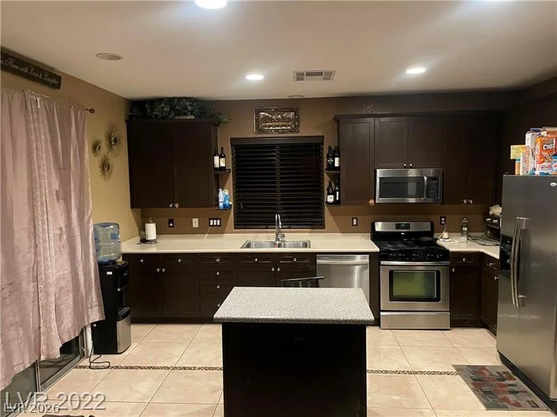 3648 Remington Grove, North Las Vegas, NV 89081