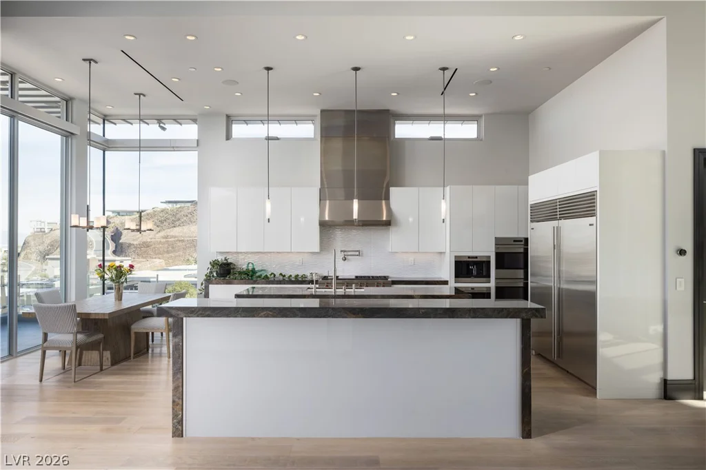 677 Tranquil Rim, Henderson, NV 89012
