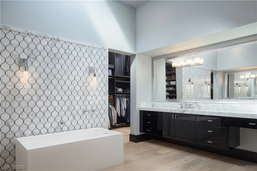 677 Tranquil Rim, Henderson, NV 89012