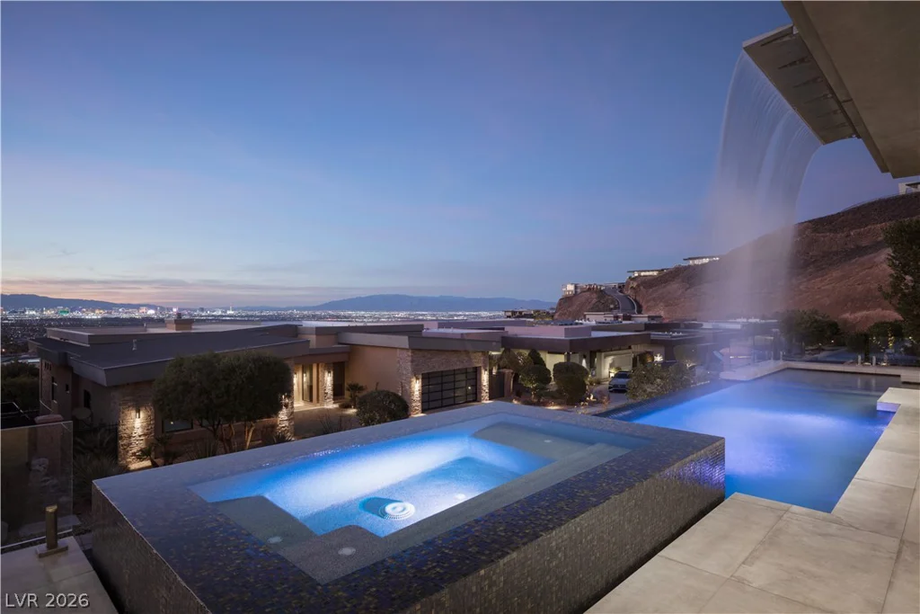 677 Tranquil Rim, Henderson, NV 89012