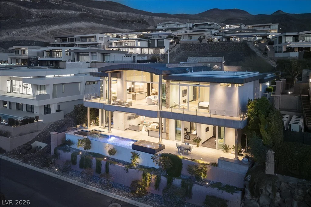 677 Tranquil Rim, Henderson, NV 89012