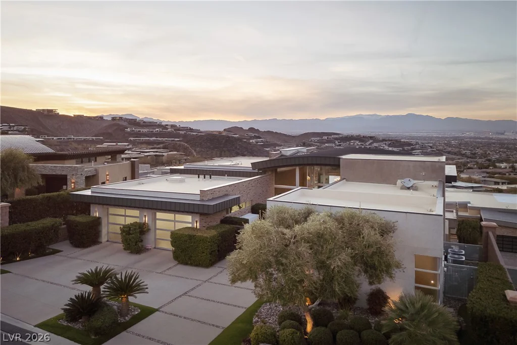 677 Tranquil Rim, Henderson, NV 89012