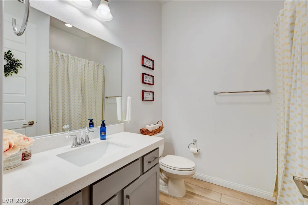 10250 Millholm, Las Vegas, NV 89166