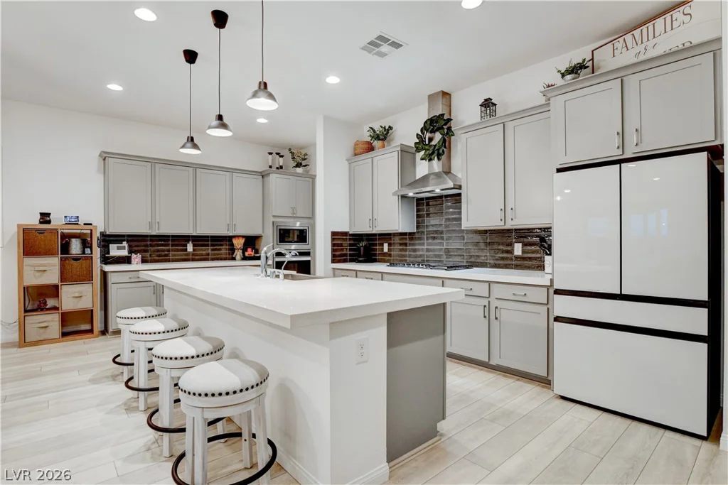 10250 Millholm, Las Vegas, NV 89166