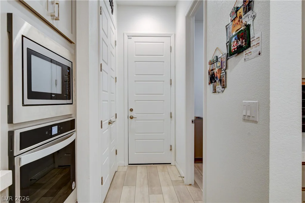10250 Millholm, Las Vegas, NV 89166