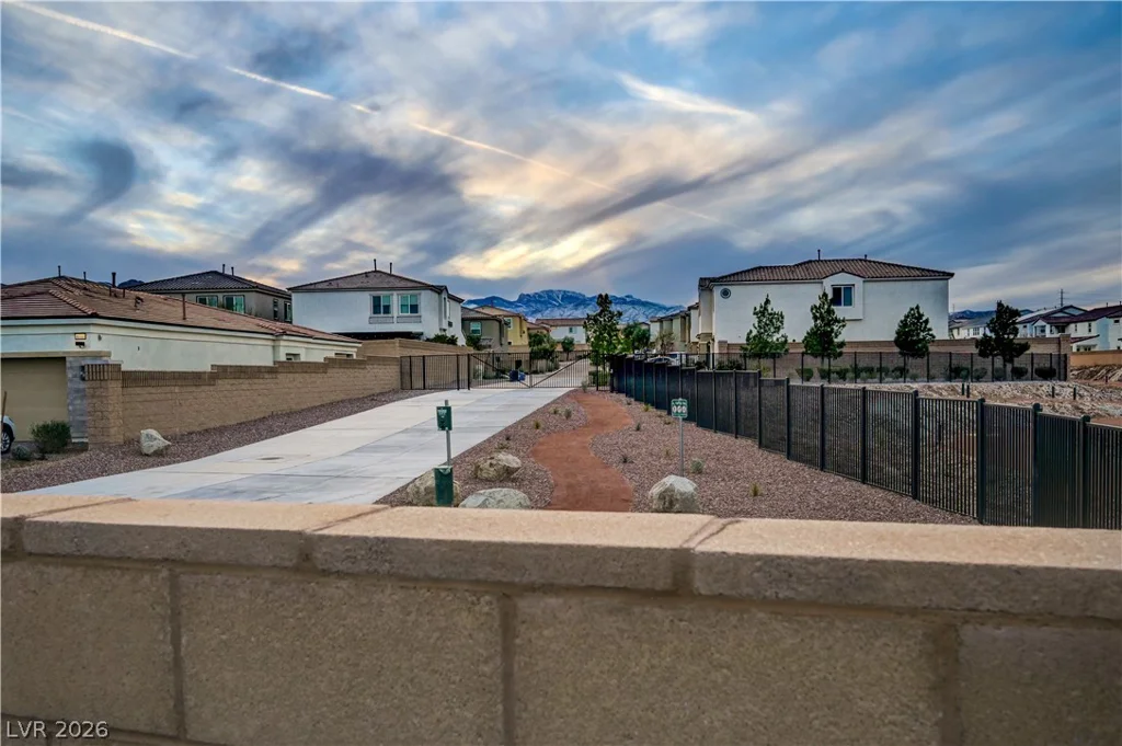 10250 Millholm, Las Vegas, NV 89166