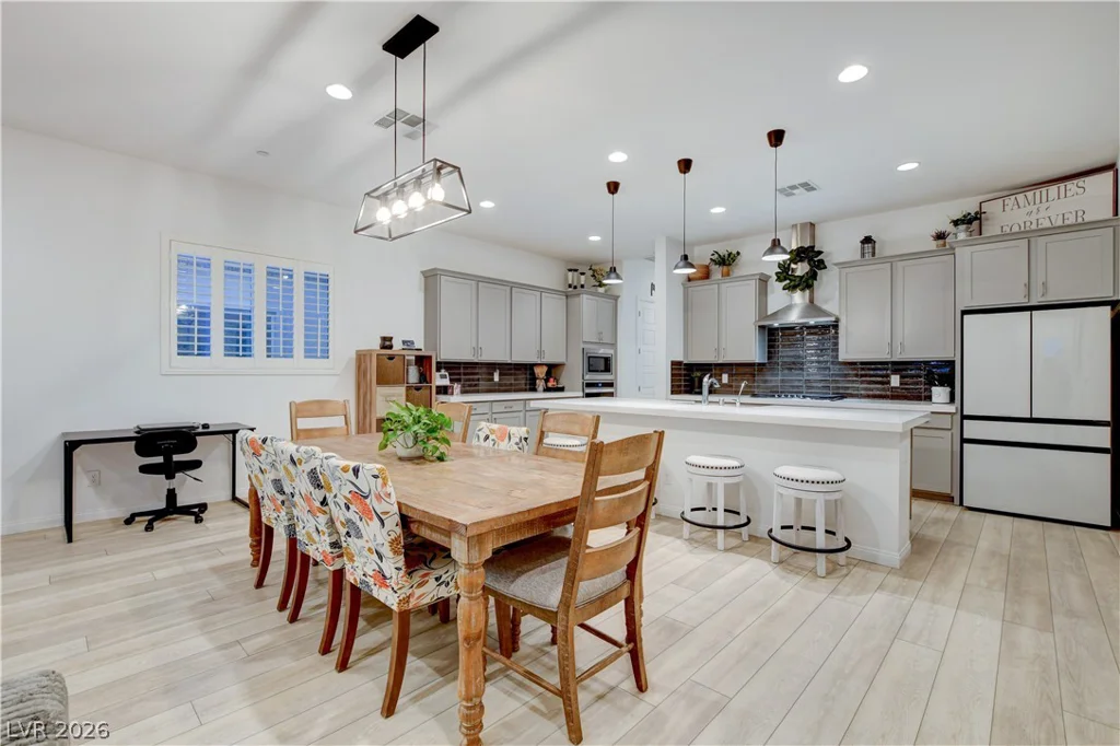 10250 Millholm, Las Vegas, NV 89166