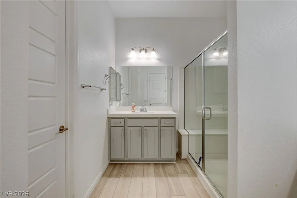 10250 Millholm, Las Vegas, NV 89166