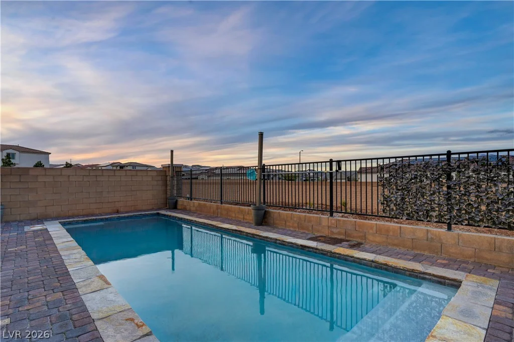 10250 Millholm, Las Vegas, NV 89166