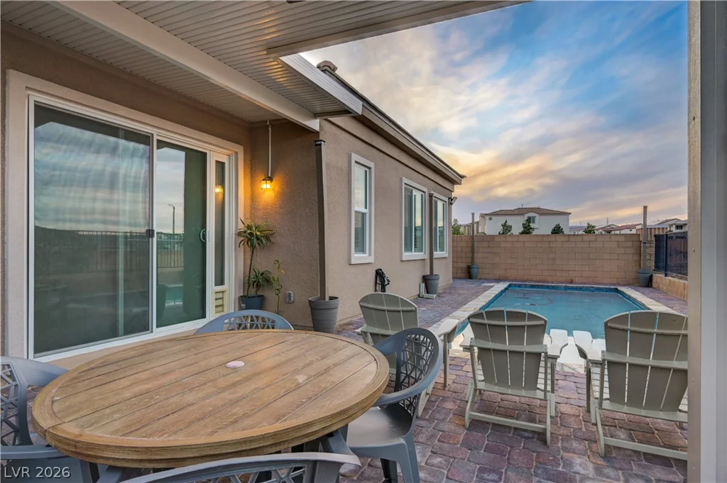 10250 Millholm, Las Vegas, NV 89166