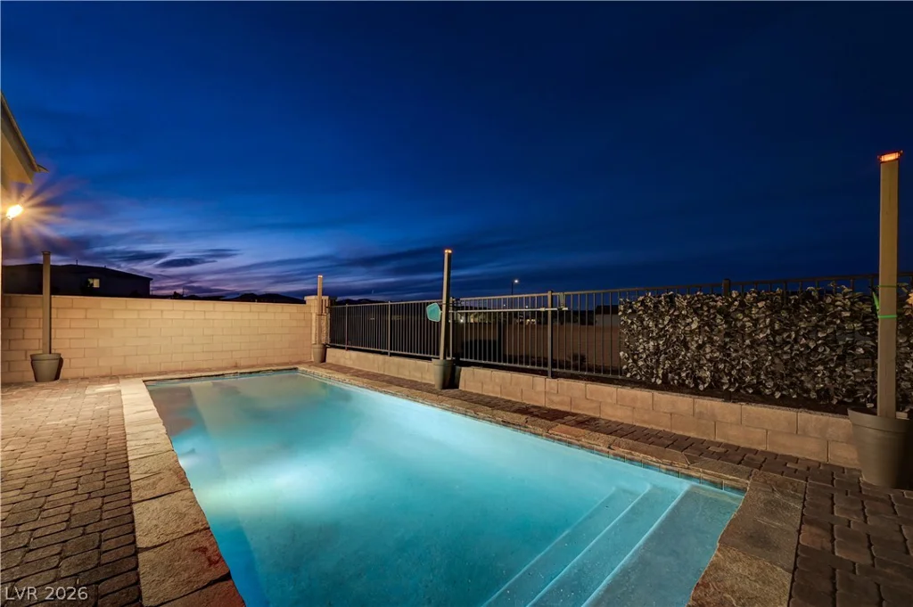10250 Millholm, Las Vegas, NV 89166