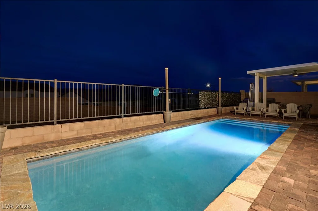 10250 Millholm, Las Vegas, NV 89166