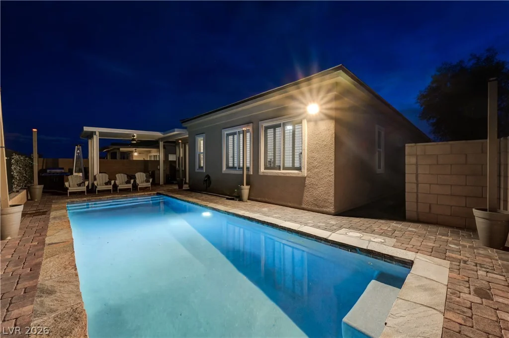 10250 Millholm, Las Vegas, NV 89166